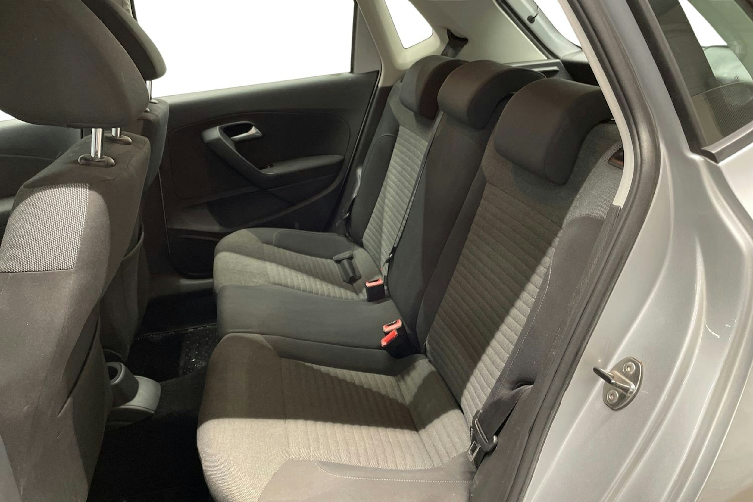 harmaa Volkswagen Polo 2011 kuva 10.
