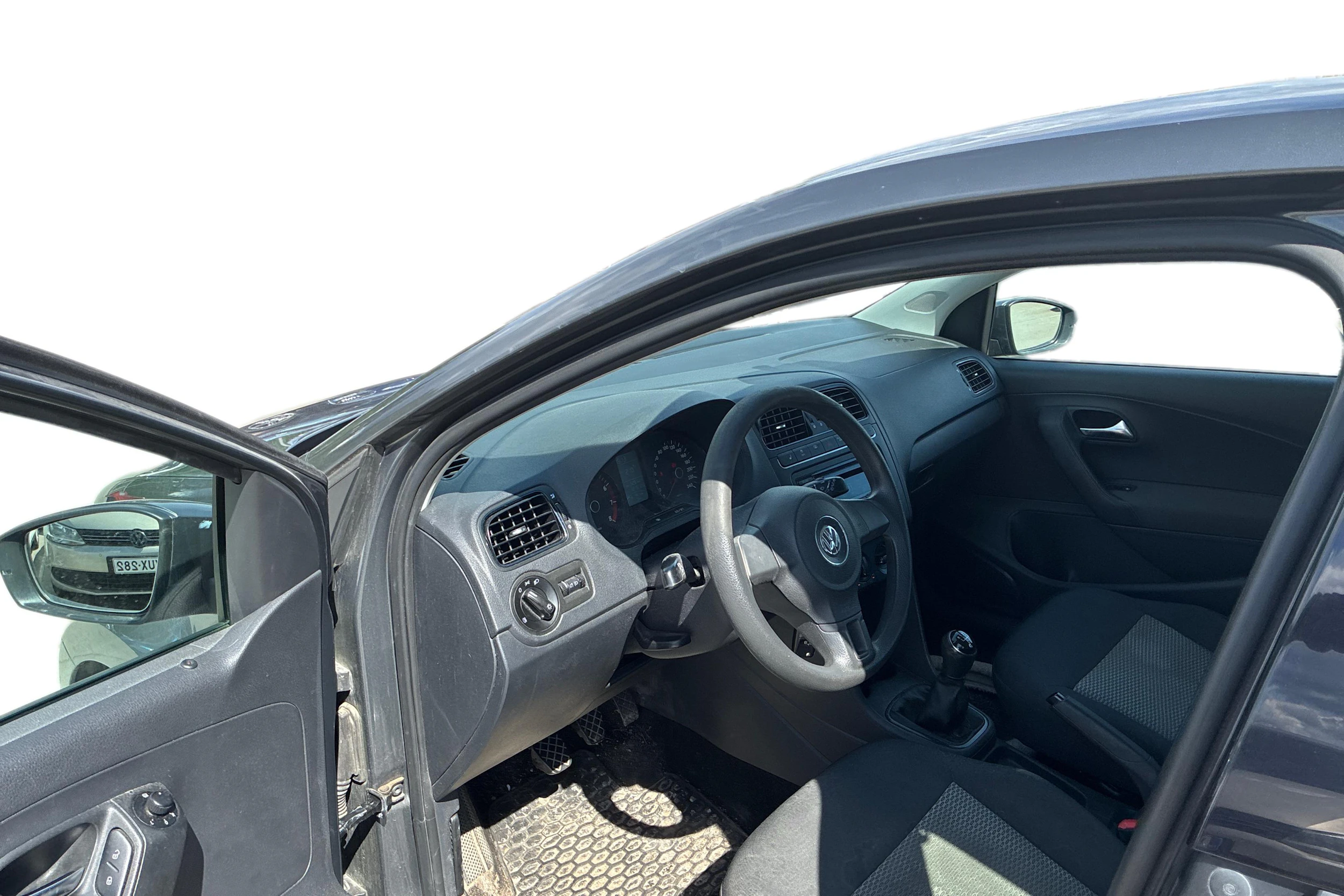 harmaa Volkswagen Polo 2012 kuva 3.