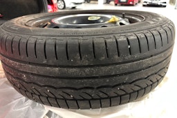 punainen Volkswagen Polo 2013 kuva 14.