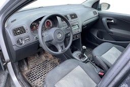 harmaa Volkswagen Polo 2012 kuva 3.