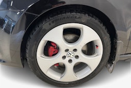 Musta Volkswagen POLO 2012 kuva 11.