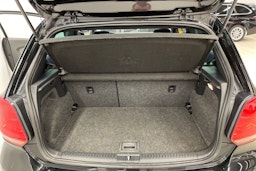 Musta Volkswagen POLO 2012 kuva 19.