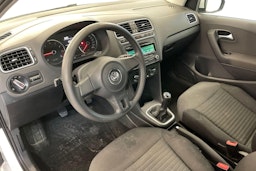 Valkoinen Volkswagen POLO 2012 kuva 7.