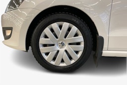Valkoinen Volkswagen POLO 2012 kuva 11.