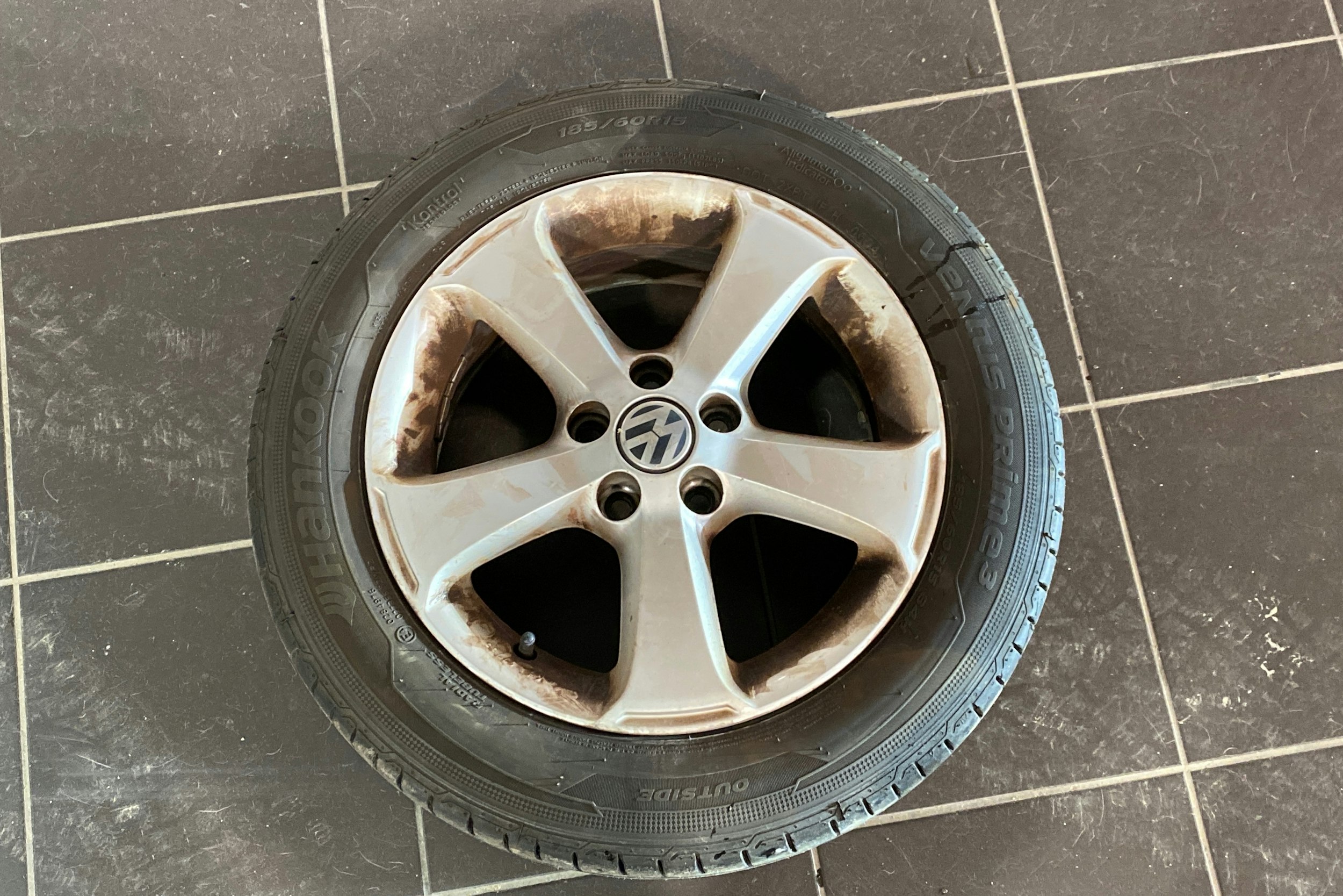 harmaa Volkswagen Polo 2012 kuva 13.