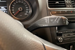 harmaa Volkswagen Polo 2012 kuva 15.