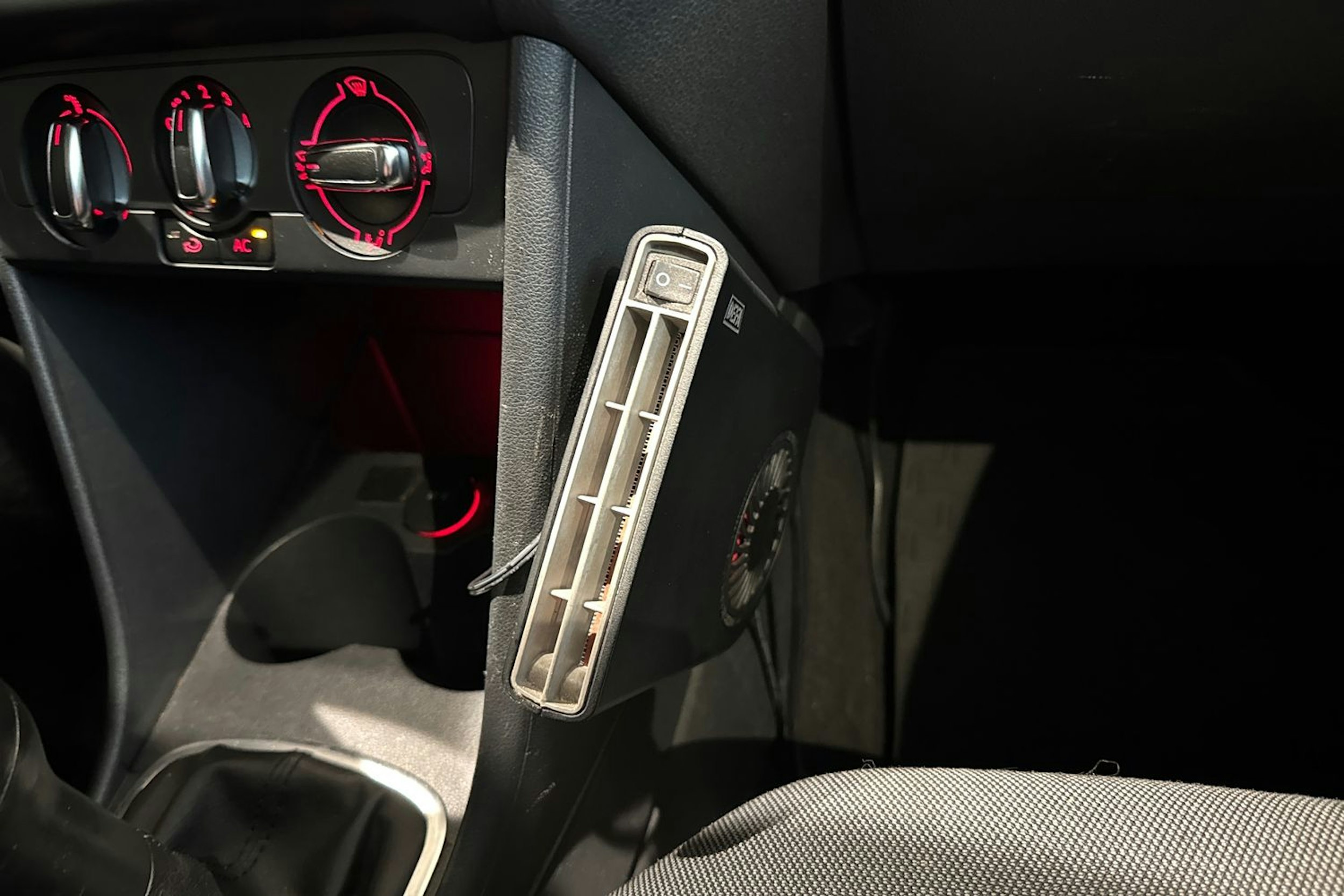 musta Volkswagen Polo 2012 kuva 19.