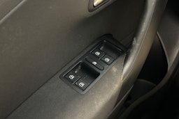 sininen Volkswagen Polo 2012 kuva 11.