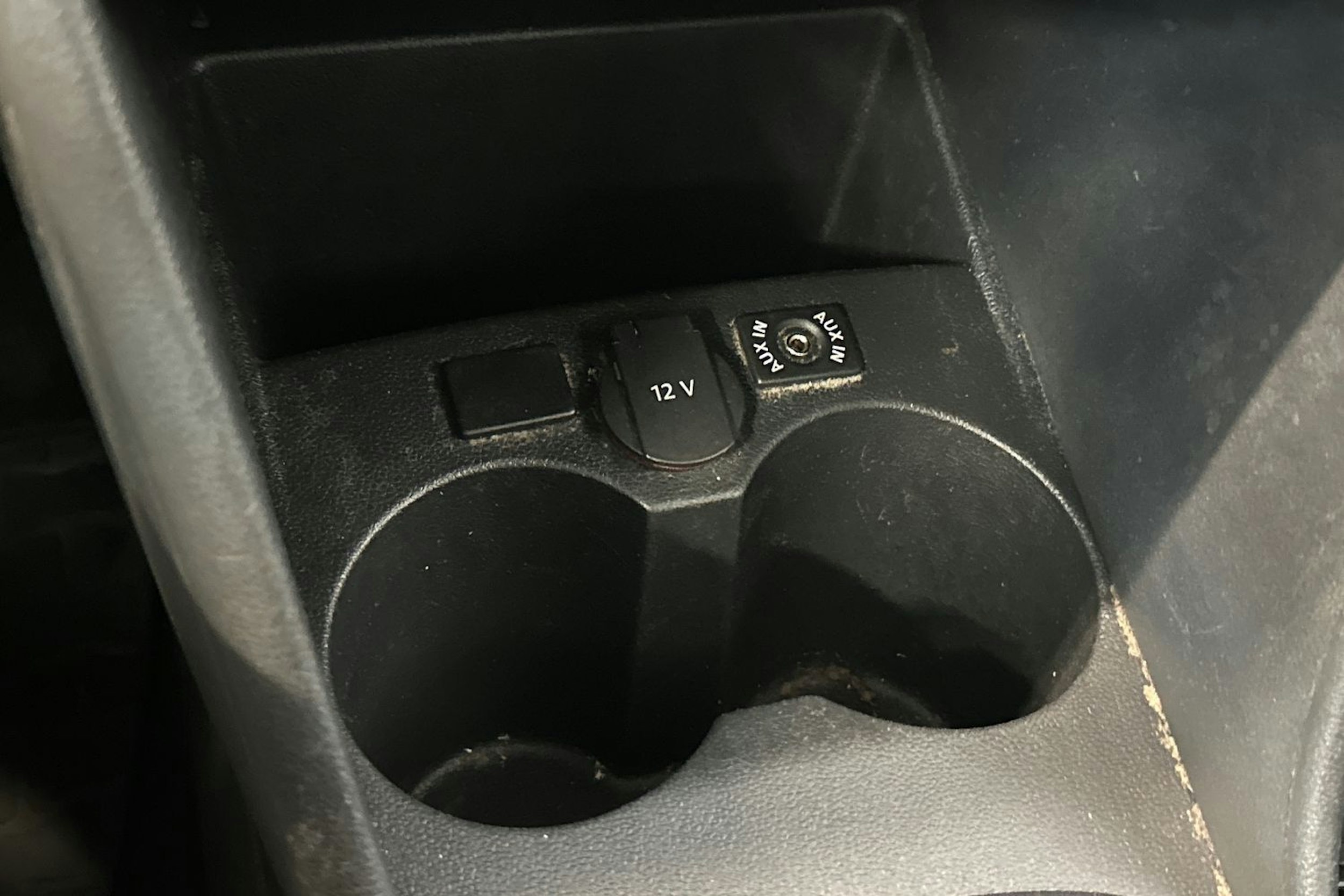 sininen Volkswagen Polo 2012 kuva 18.