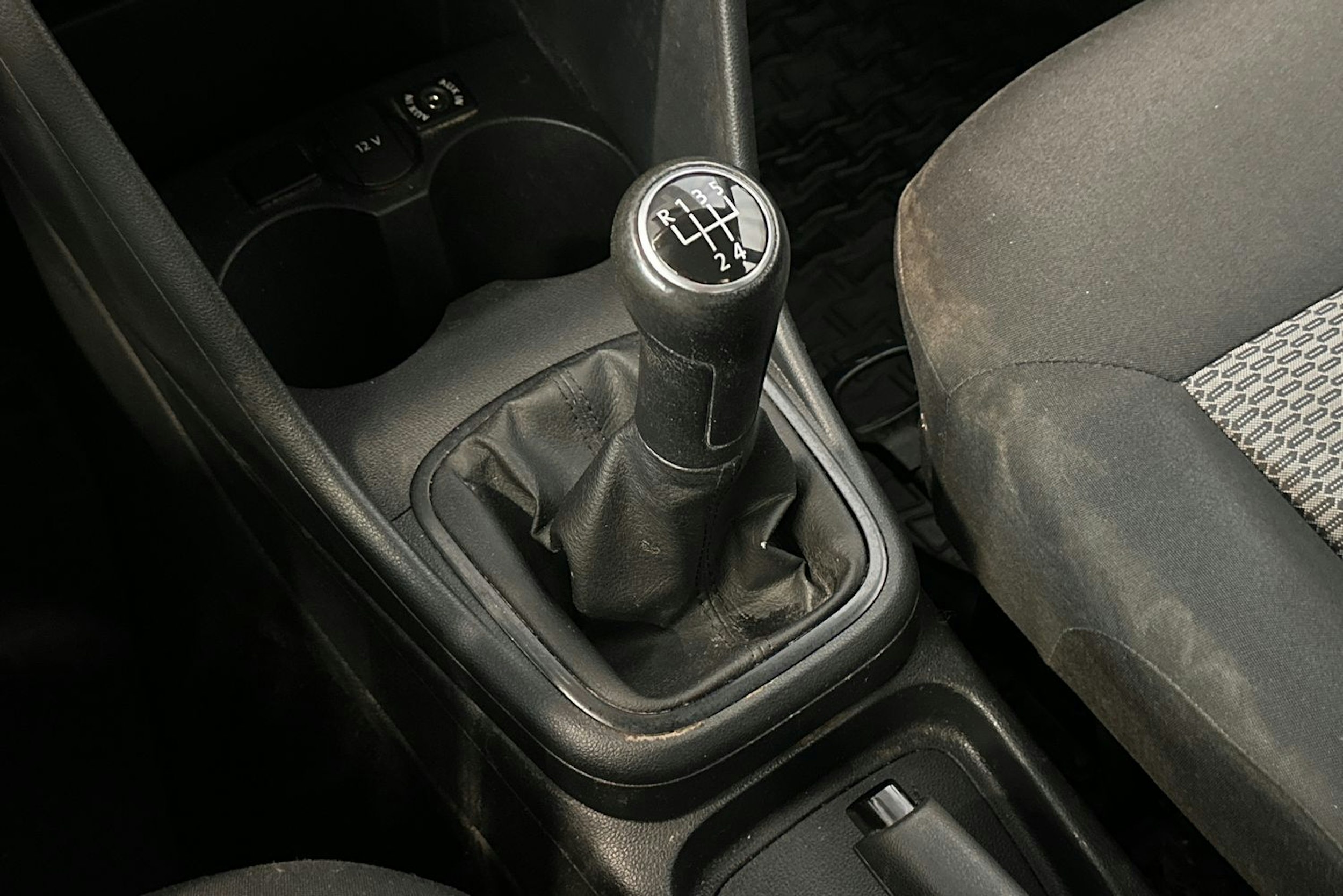 sininen Volkswagen Polo 2012 kuva 19.