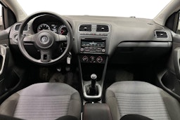 valkoinen Volkswagen Polo 2012 kuva 9.