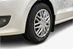 valkoinen Volkswagen Polo 2012 kuva 11.