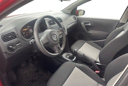 Punainen Volkswagen POLO 2012 kuva 3.