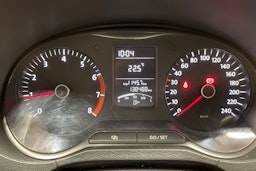 Punainen Volkswagen POLO 2012 kuva 14.