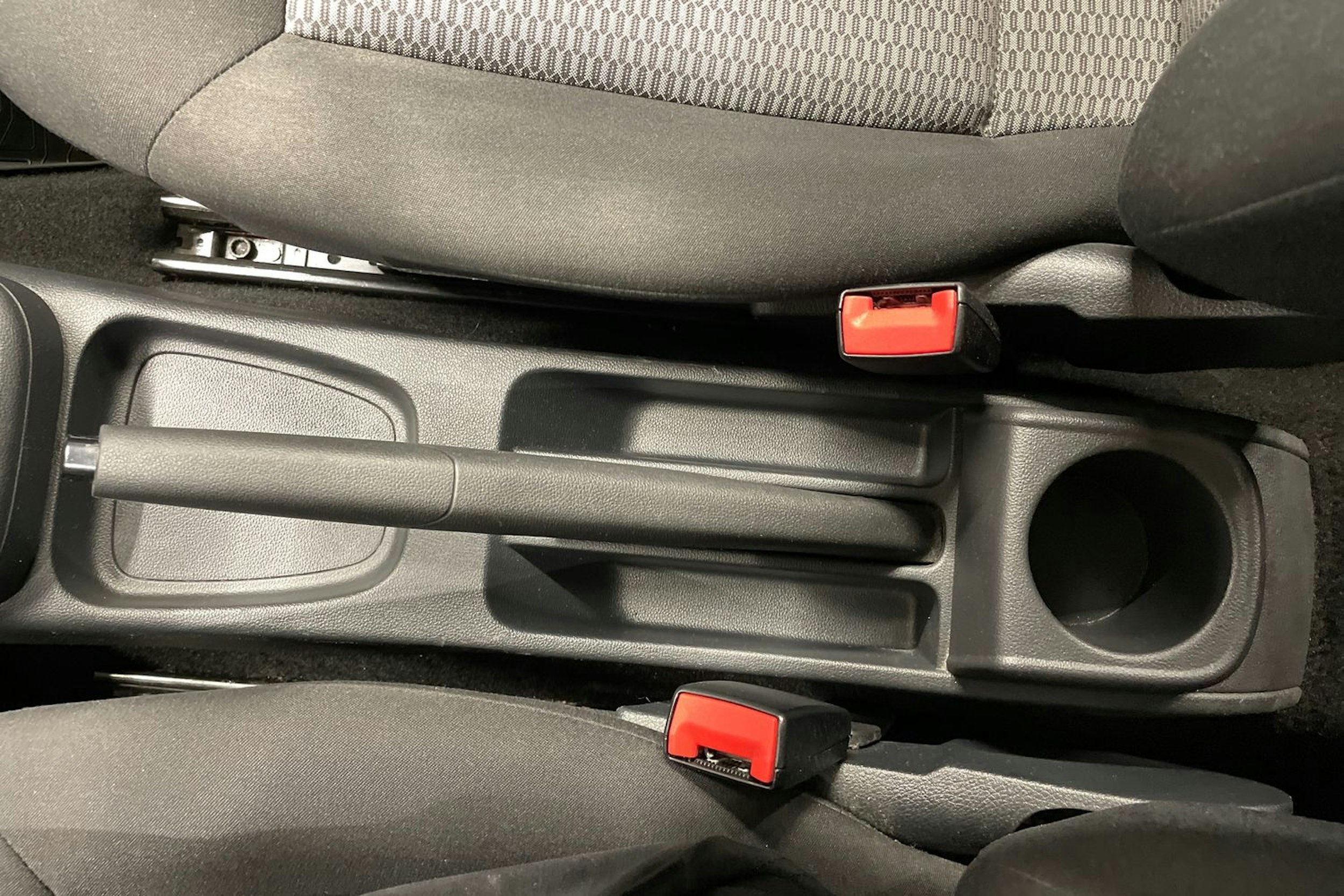 Punainen Volkswagen POLO 2012 kuva 18.