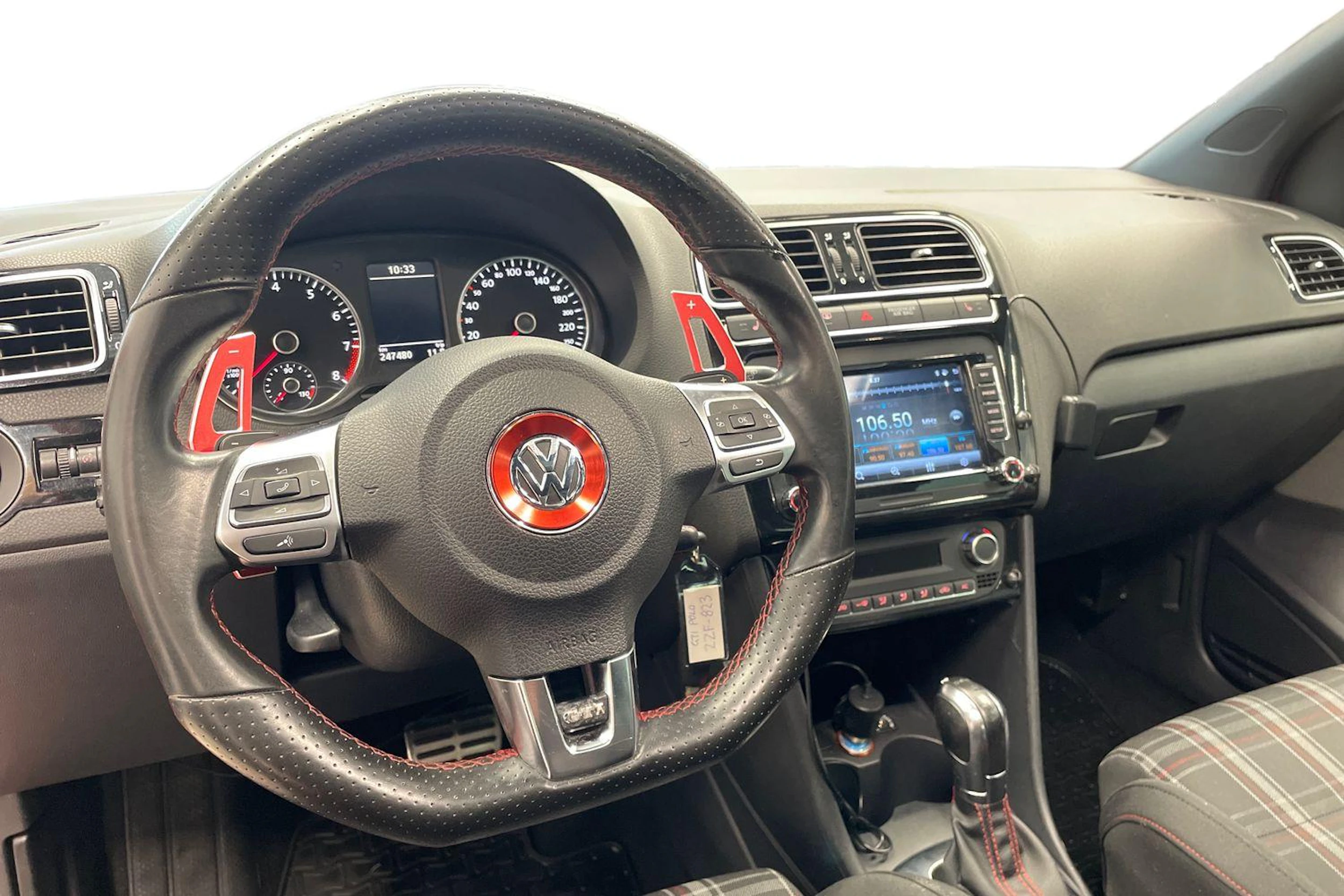 Punainen Volkswagen POLO 2012 kuva 6.