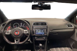 Punainen Volkswagen POLO 2012 kuva 7.