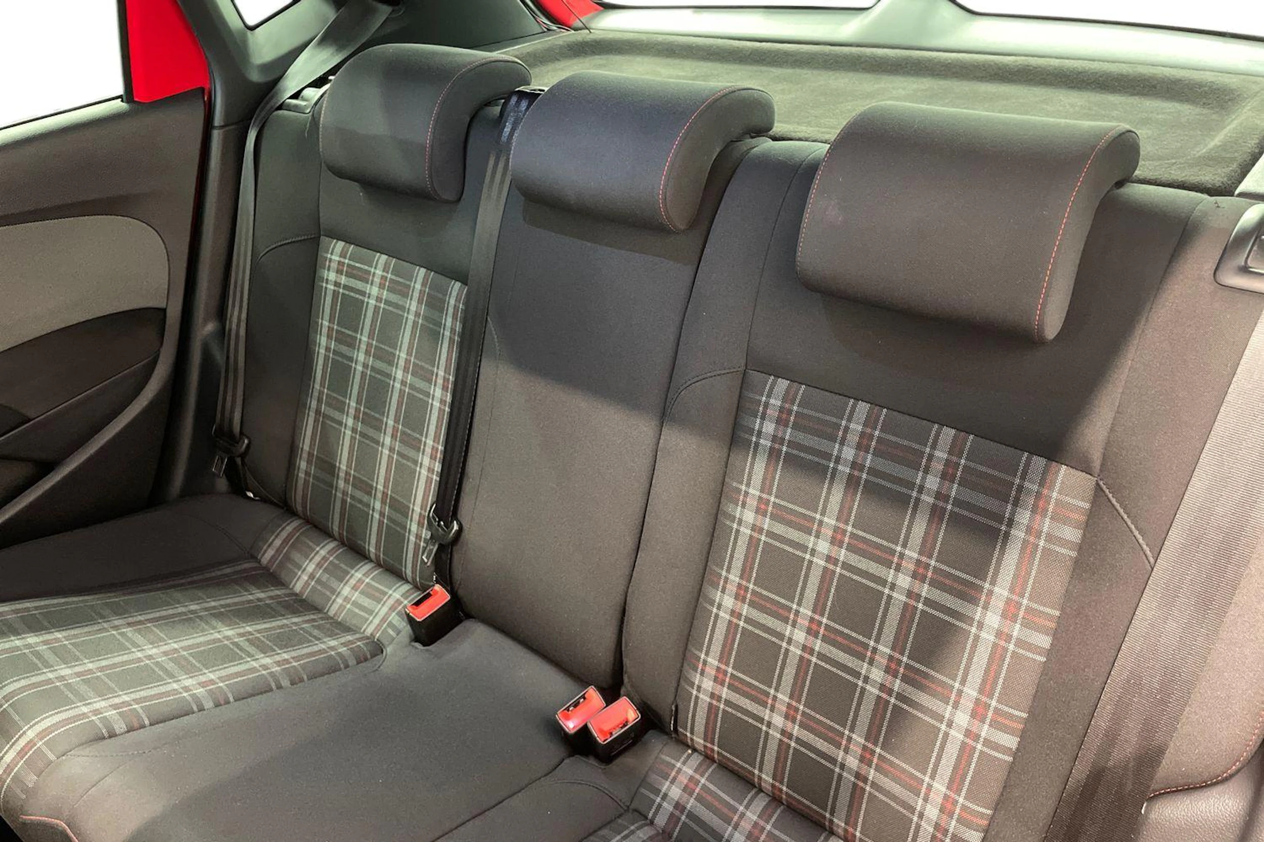 Punainen Volkswagen POLO 2012 kuva 8.