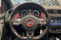 Punainen Volkswagen POLO 2012 kuva 15.