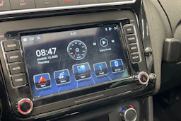 Punainen Volkswagen POLO 2012 kuva 19.