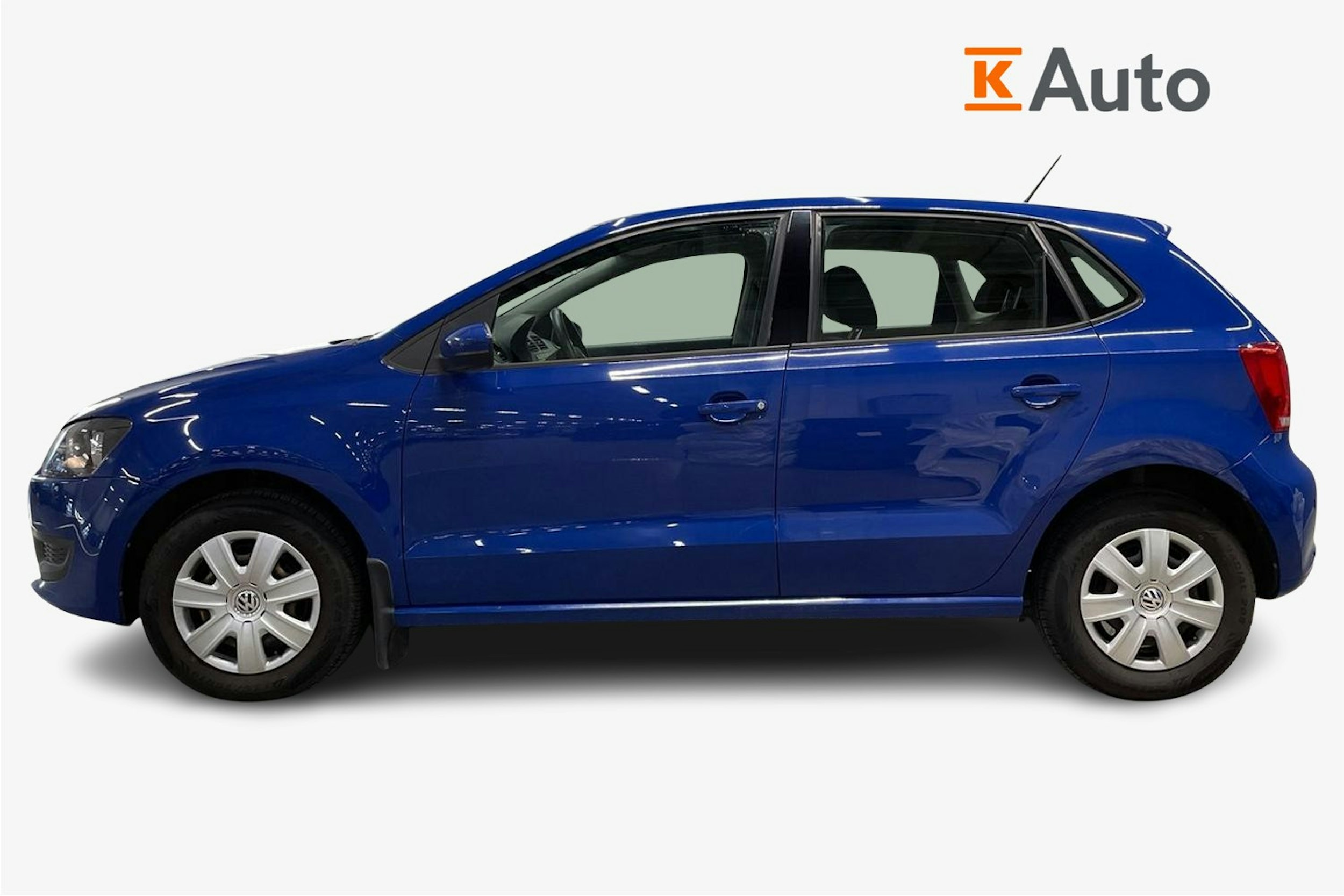 Sininen Volkswagen POLO 2014 kuva 6.