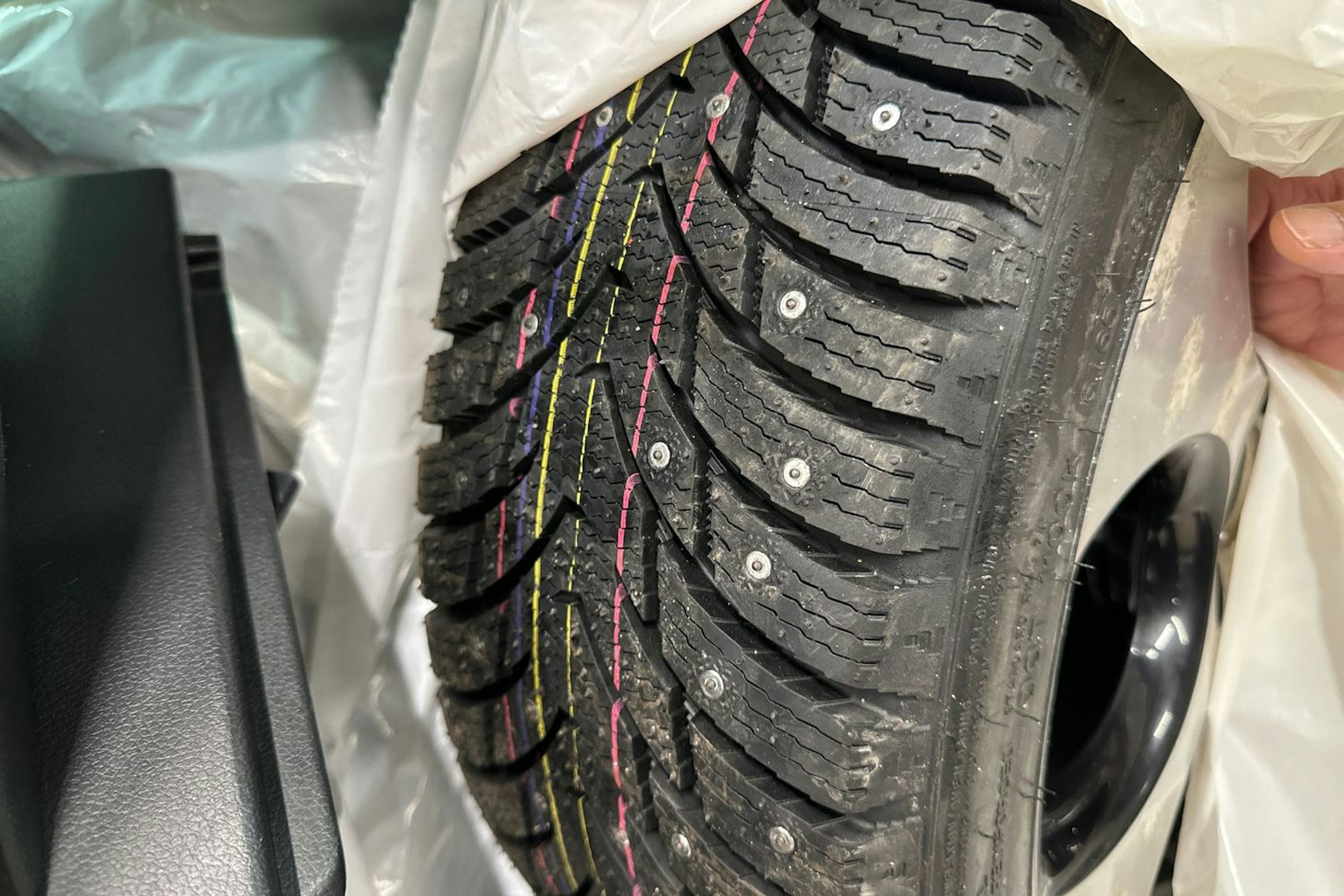 valkoinen Volkswagen Polo 2013 kuva 24.