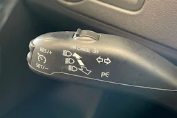 valkoinen Volkswagen Polo 2013 kuva 14.