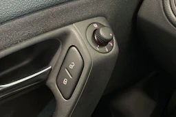 valkoinen Volkswagen Polo 2013 kuva 20.