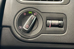 valkoinen Volkswagen Polo 2013 kuva 22.