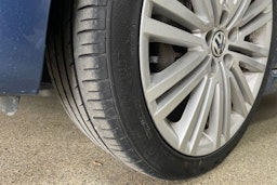 Sininen Volkswagen POLO 2013 kuva 13.