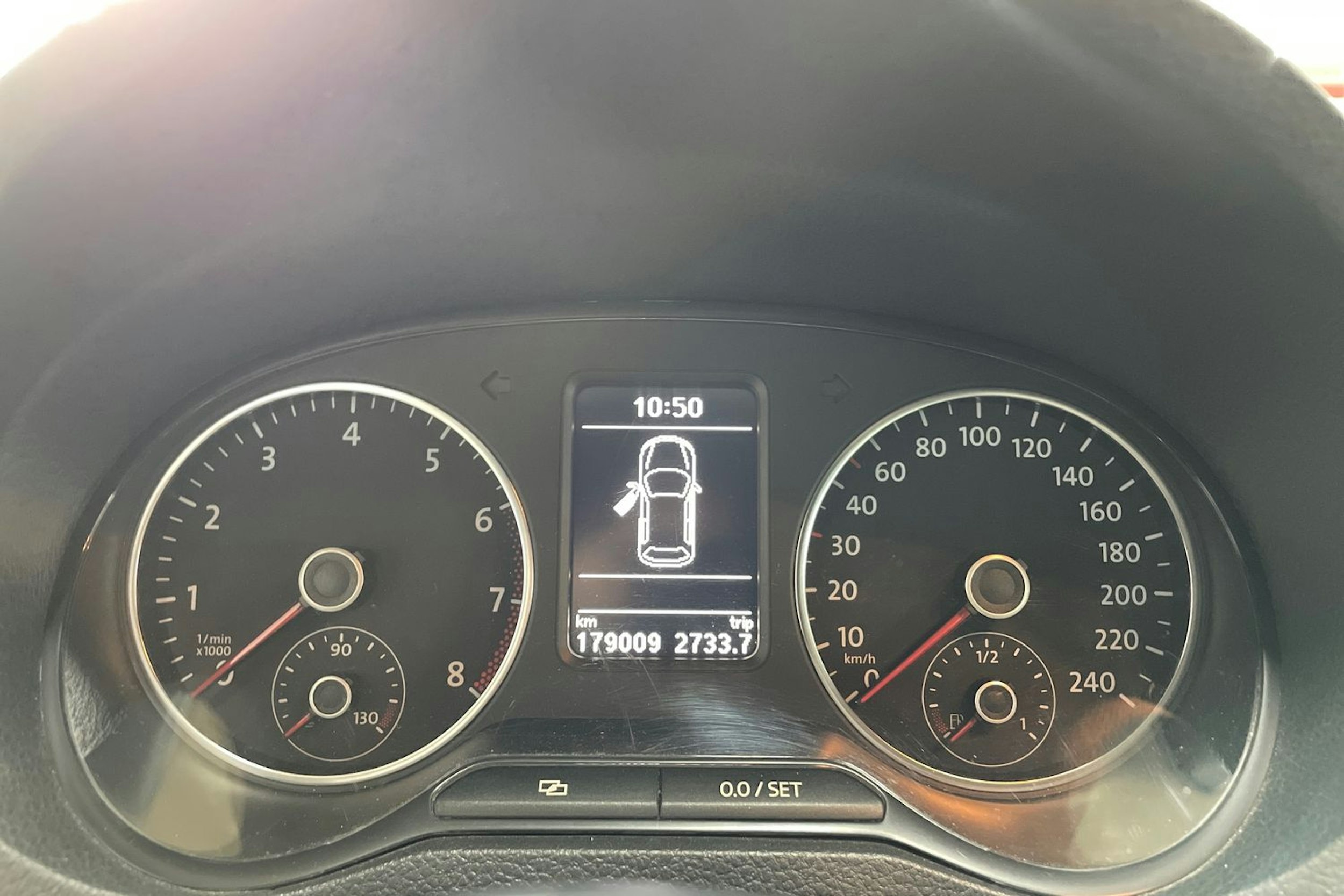 Sininen Volkswagen POLO 2013 kuva 14.