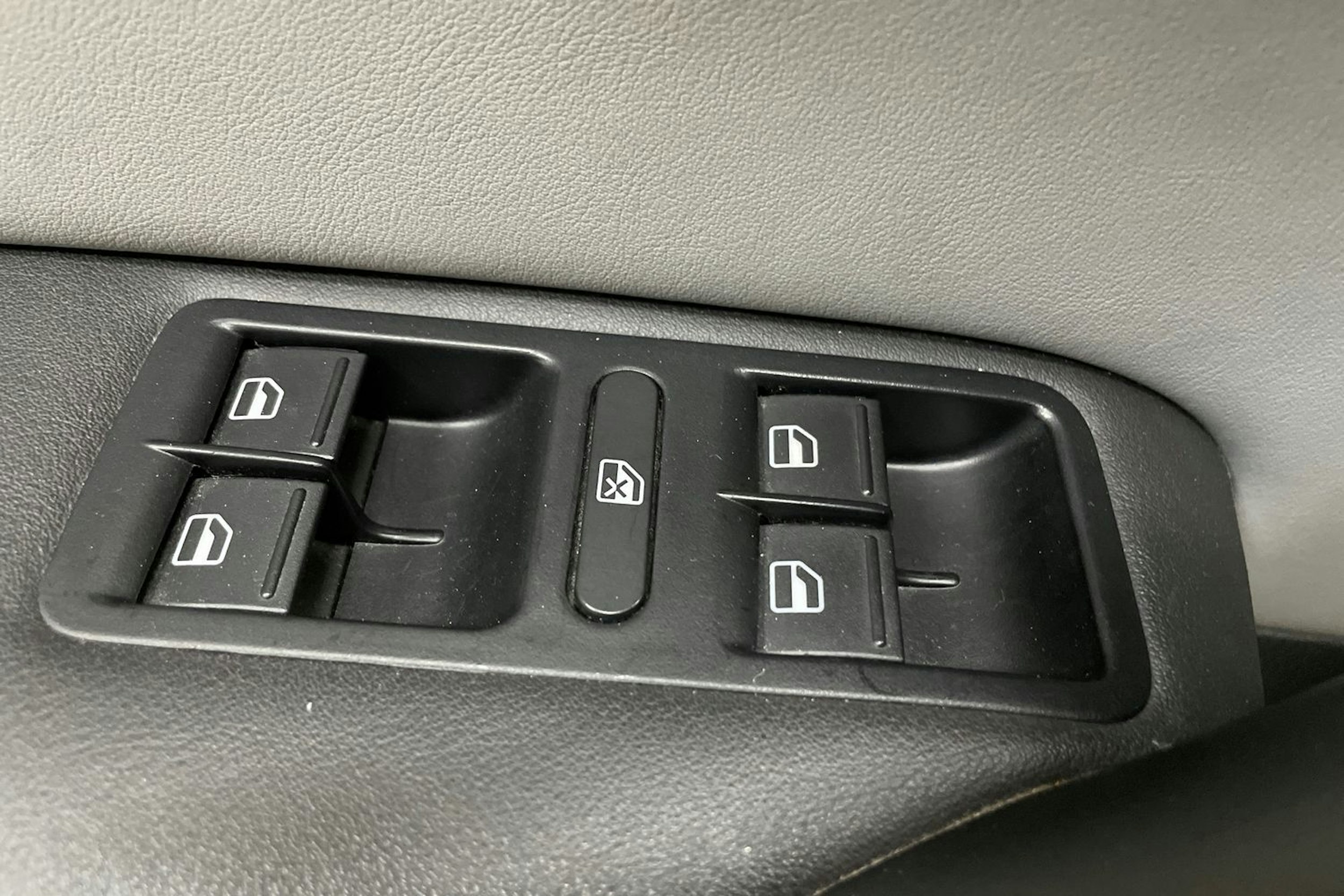 Sininen Volkswagen POLO 2013 kuva 20.