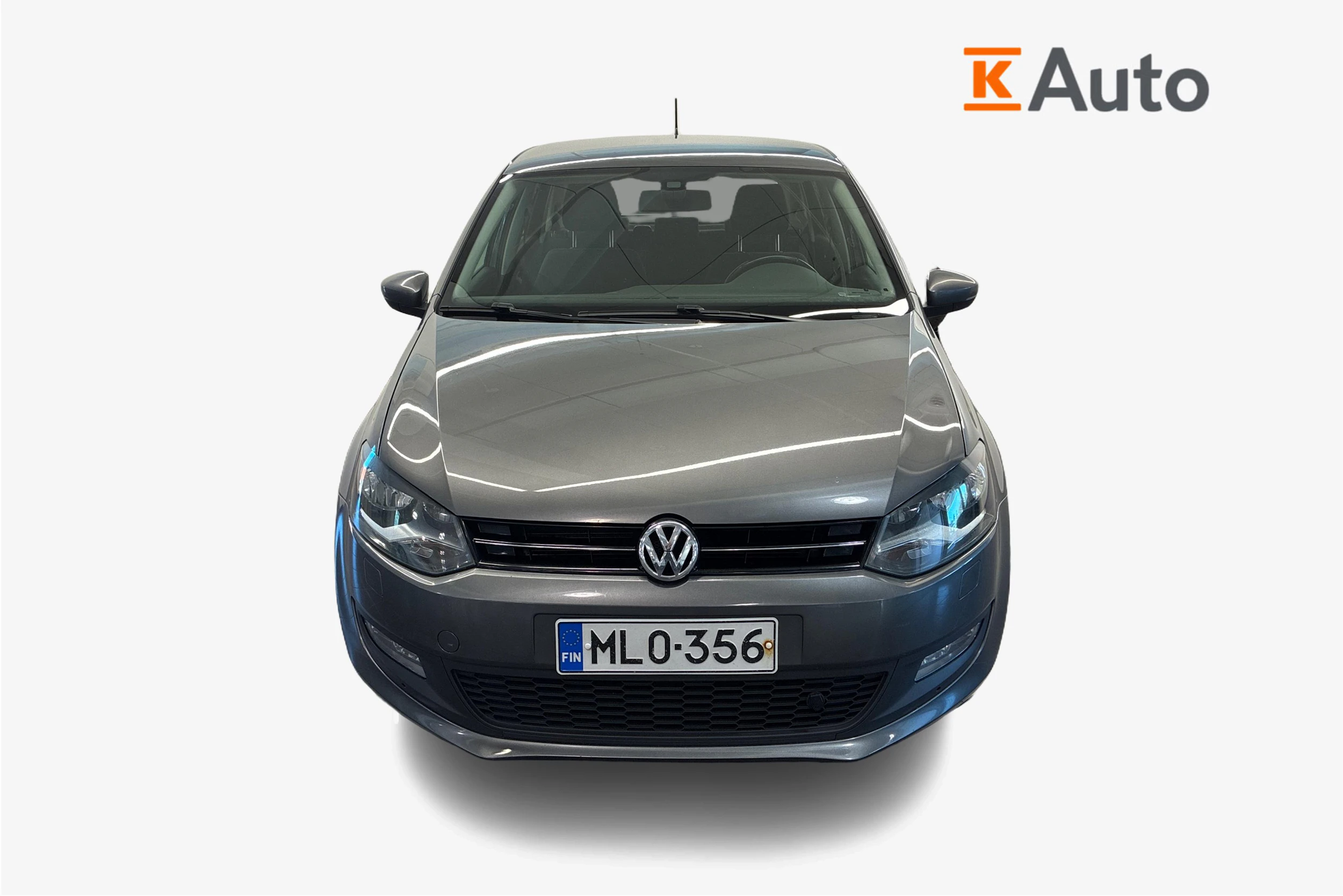 harmaa Volkswagen Polo 2013 kuva 4.