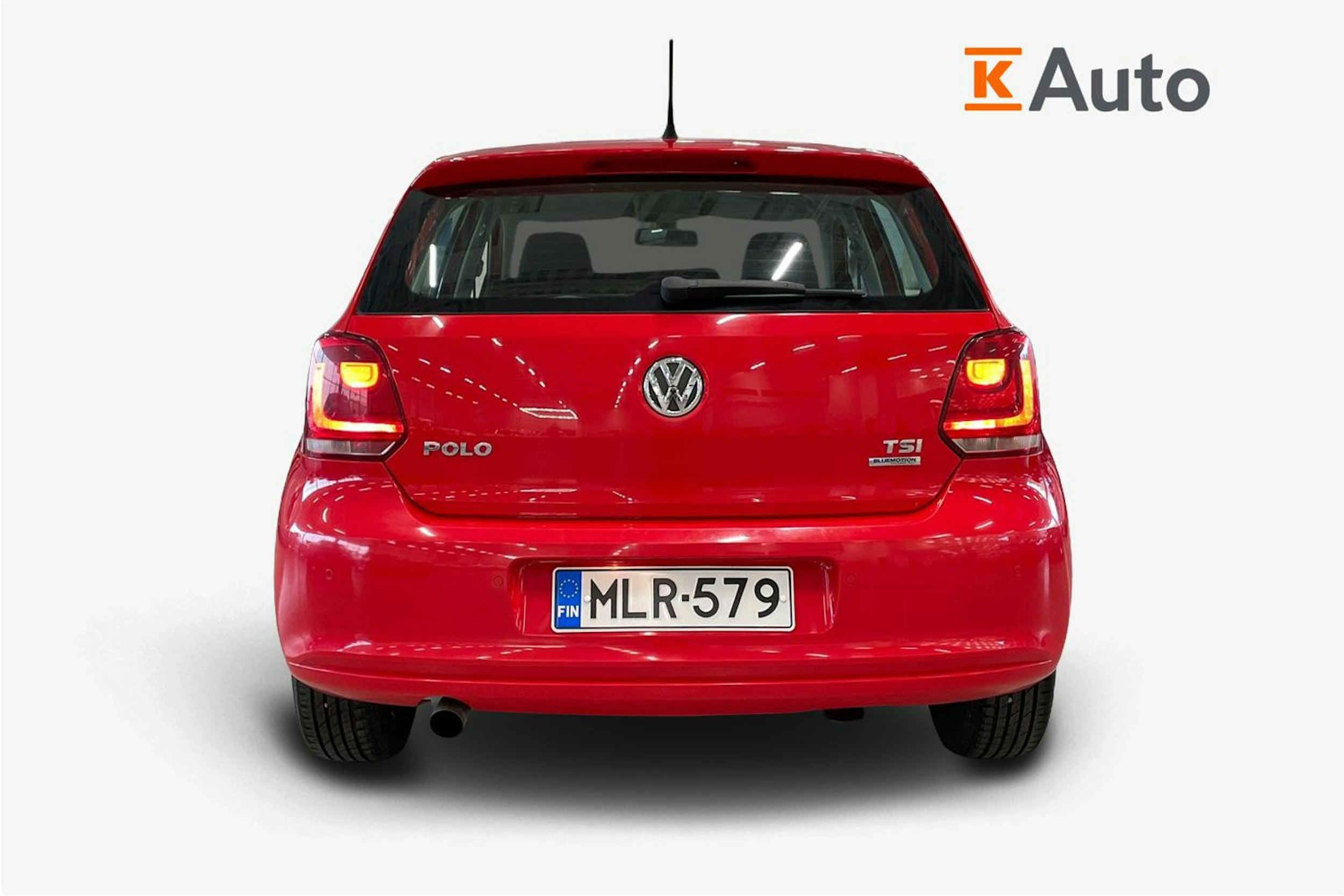 punainen Volkswagen Polo 2013 kuva 3.