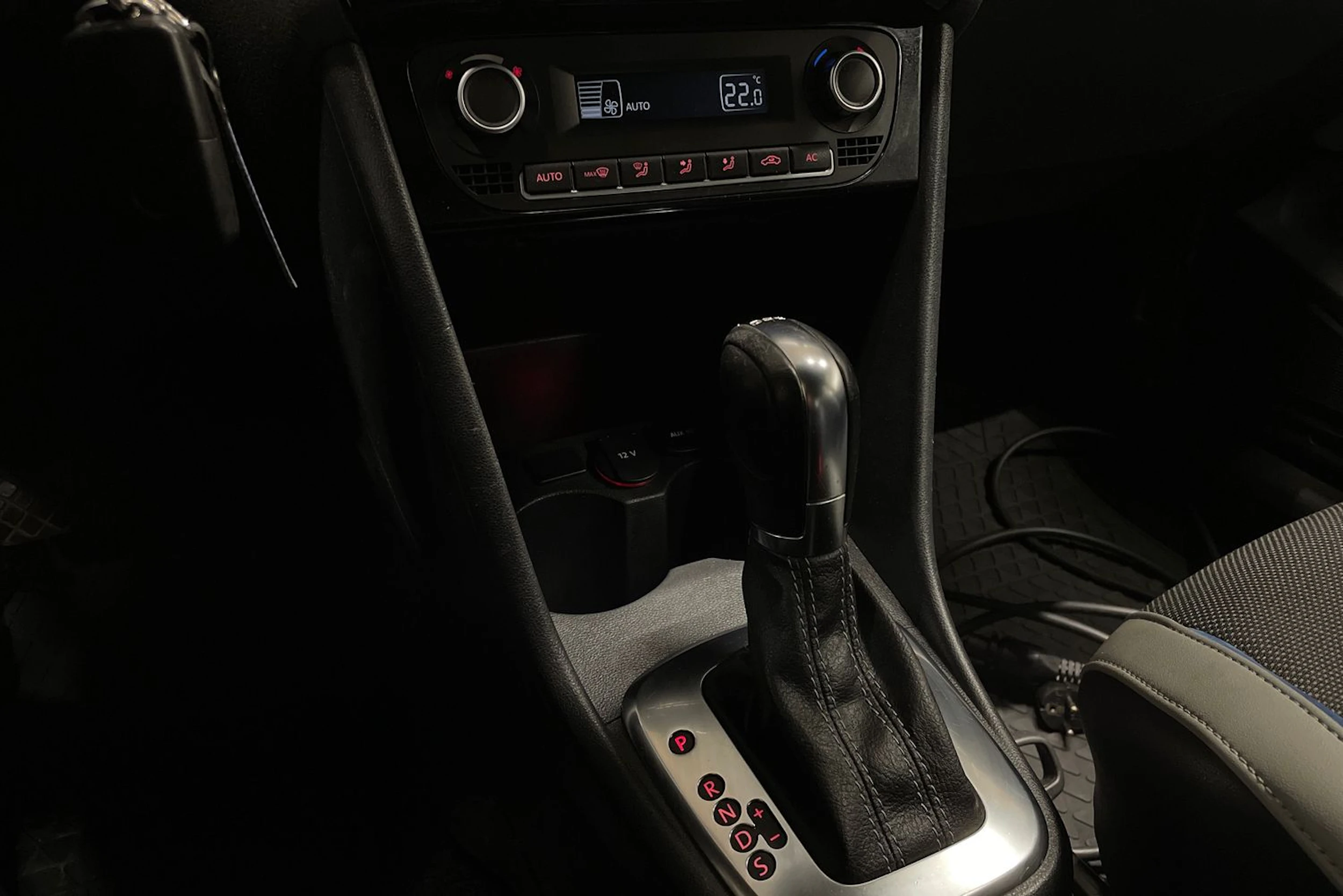 hopea Volkswagen Polo 2014 kuva 15.