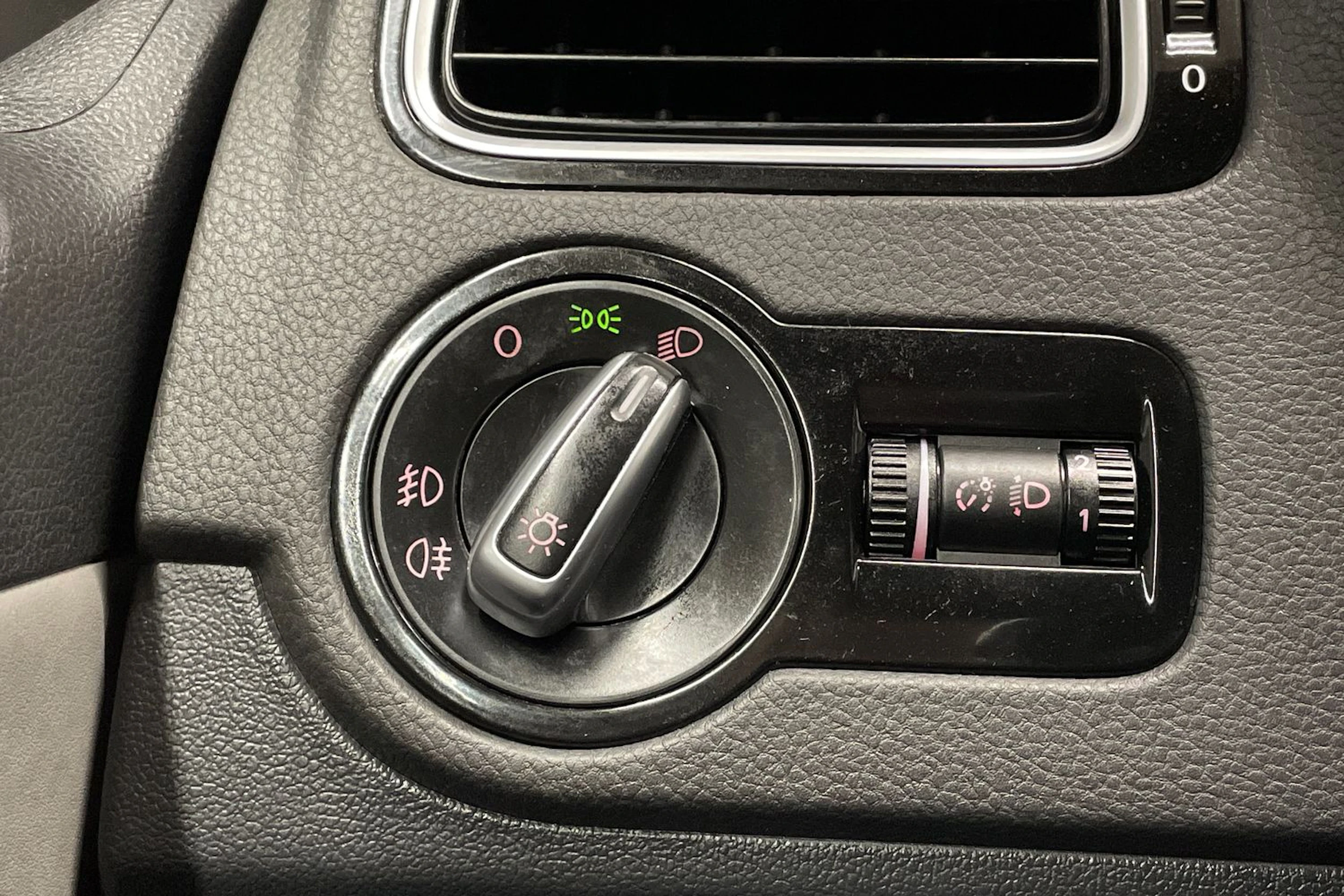 hopea Volkswagen Polo 2014 kuva 16.