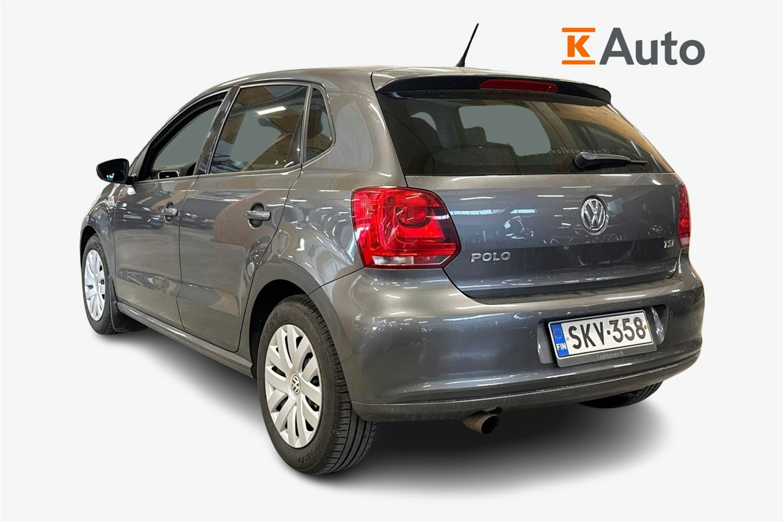 harmaa Volkswagen Polo 2013 kuva 2.