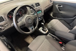 harmaa Volkswagen Polo 2013 kuva 3.