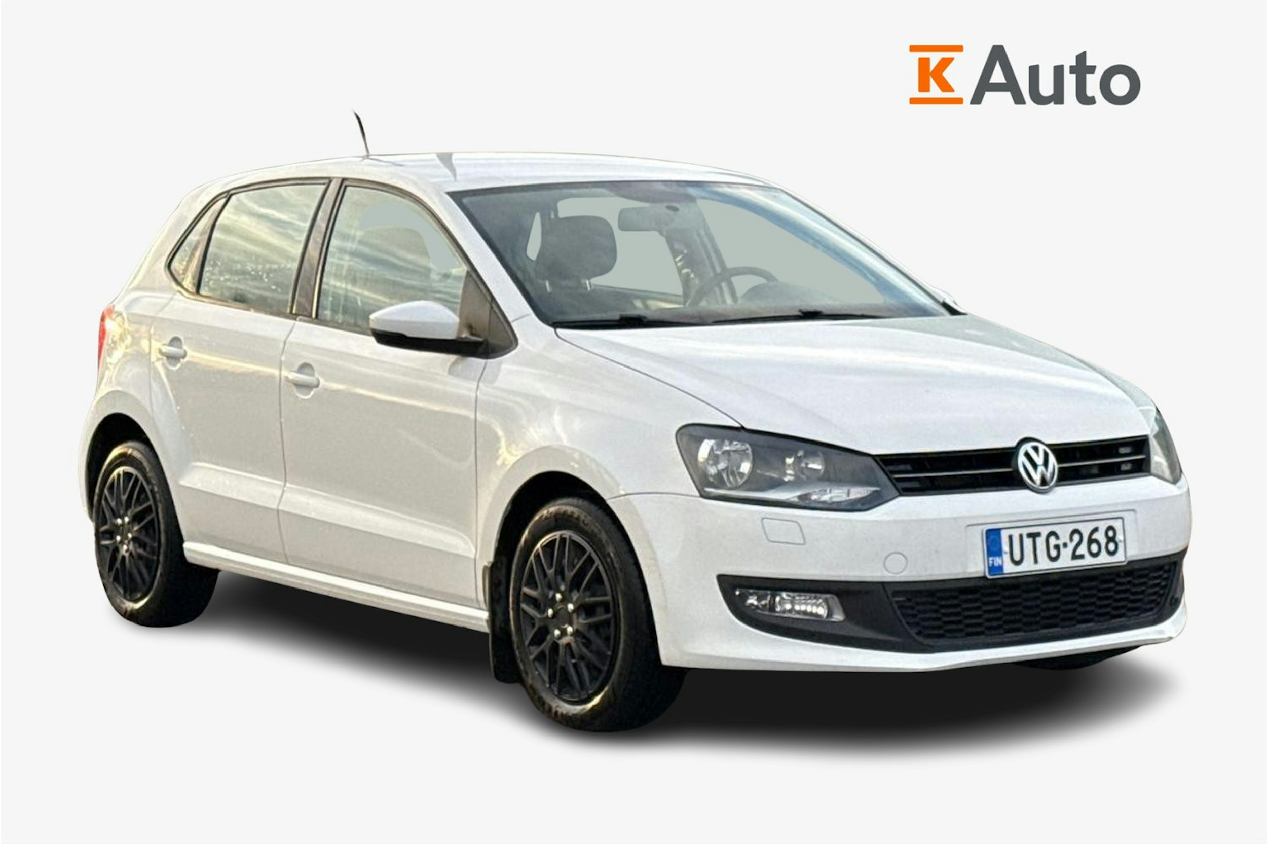 Valkoinen Volkswagen POLO 2013 kuva 1.