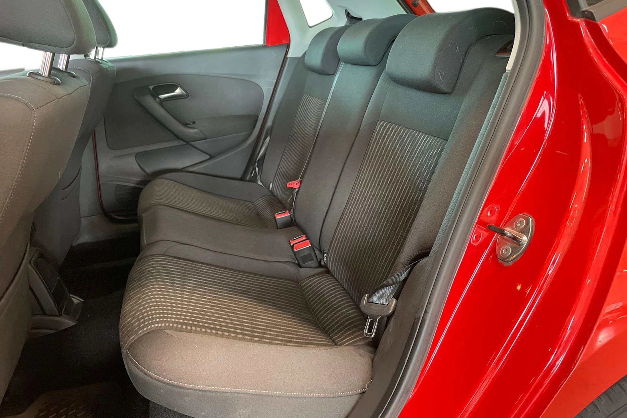 oranssi Volkswagen Polo 2014 kuva 8.