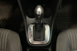 oranssi Volkswagen Polo 2014 kuva 20.