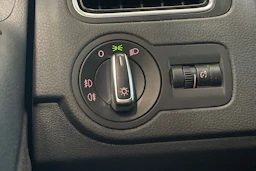 oranssi Volkswagen Polo 2014 kuva 22.