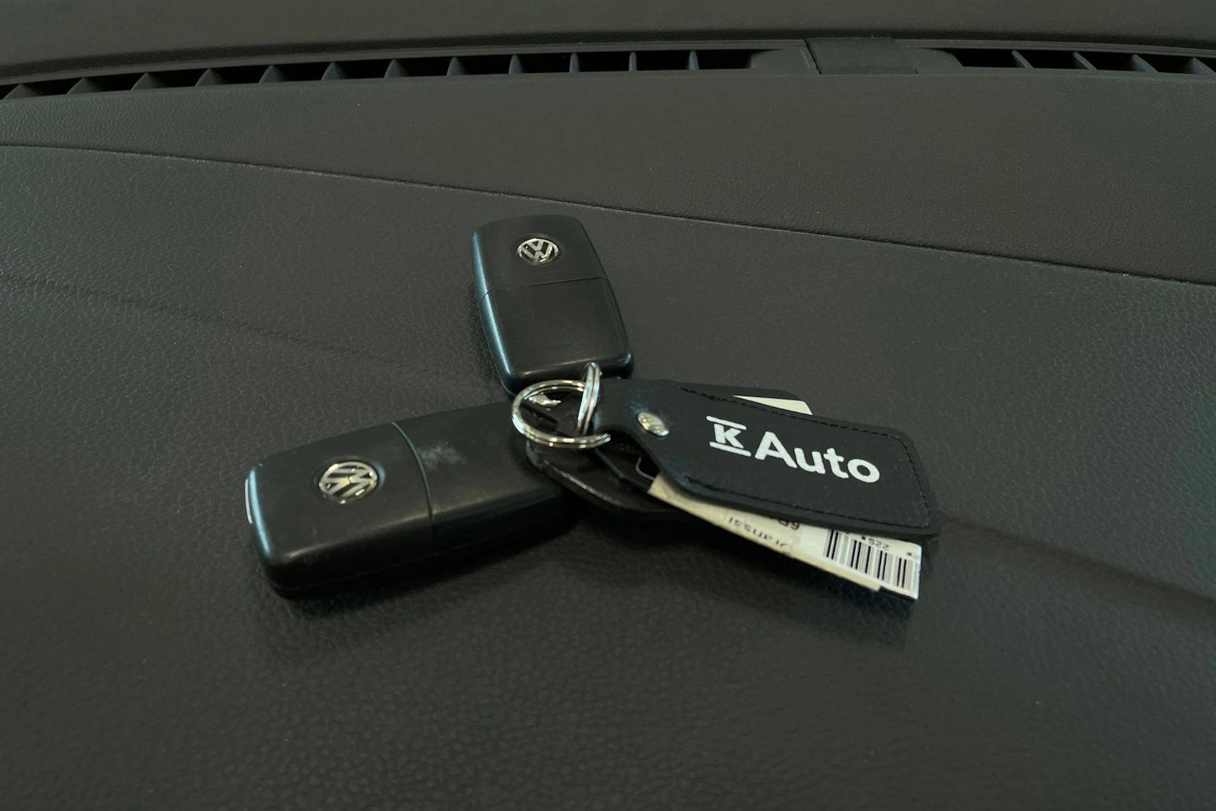 oranssi Volkswagen Polo 2014 kuva 25.
