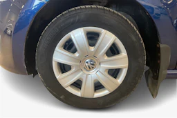 sininen Volkswagen Polo 2014 kuva 12.