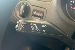 sininen Volkswagen Polo 2014 kuva 17.