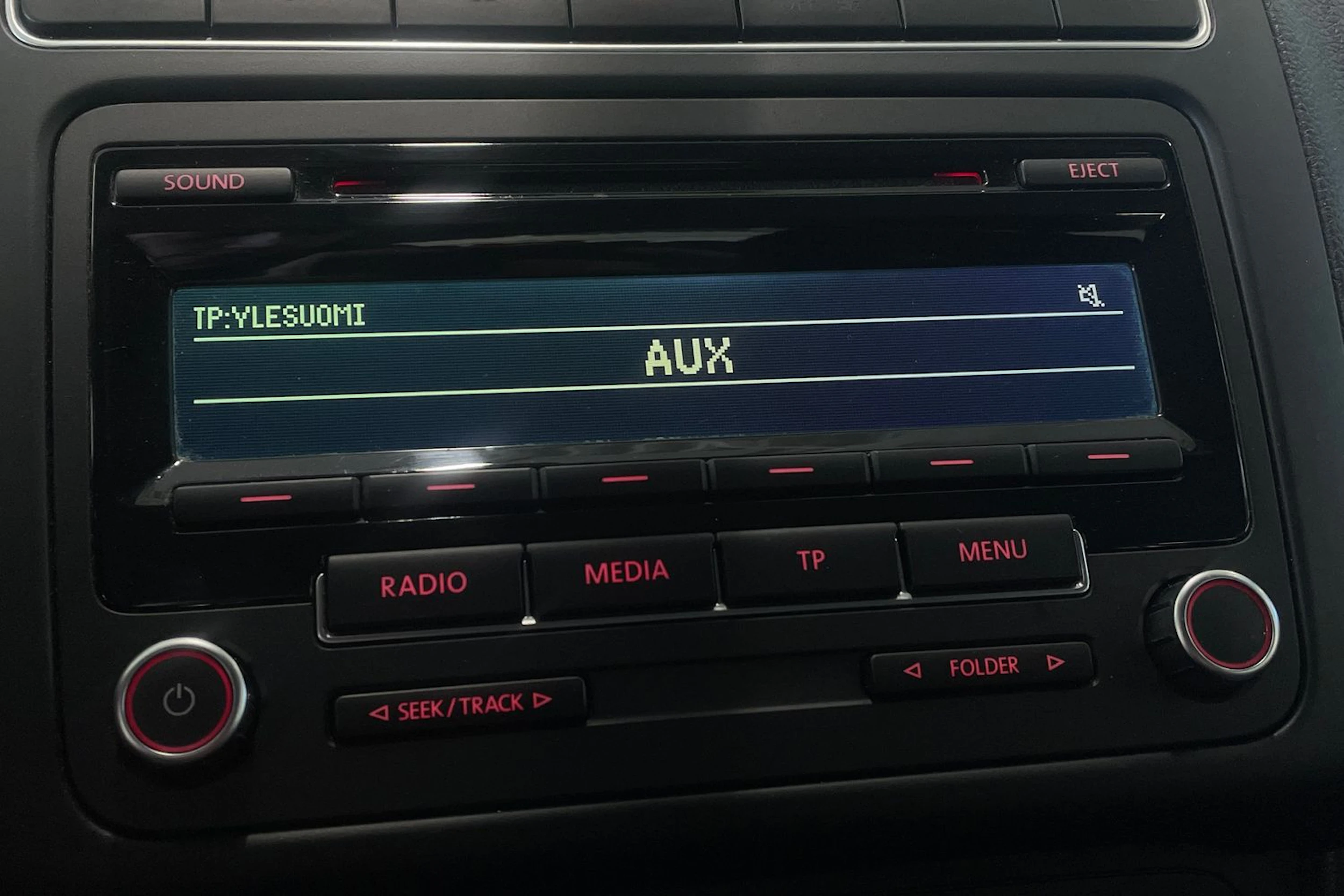 sininen Volkswagen Polo 2014 kuva 22.