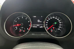 harmaa Volkswagen Polo 2014 kuva 13.