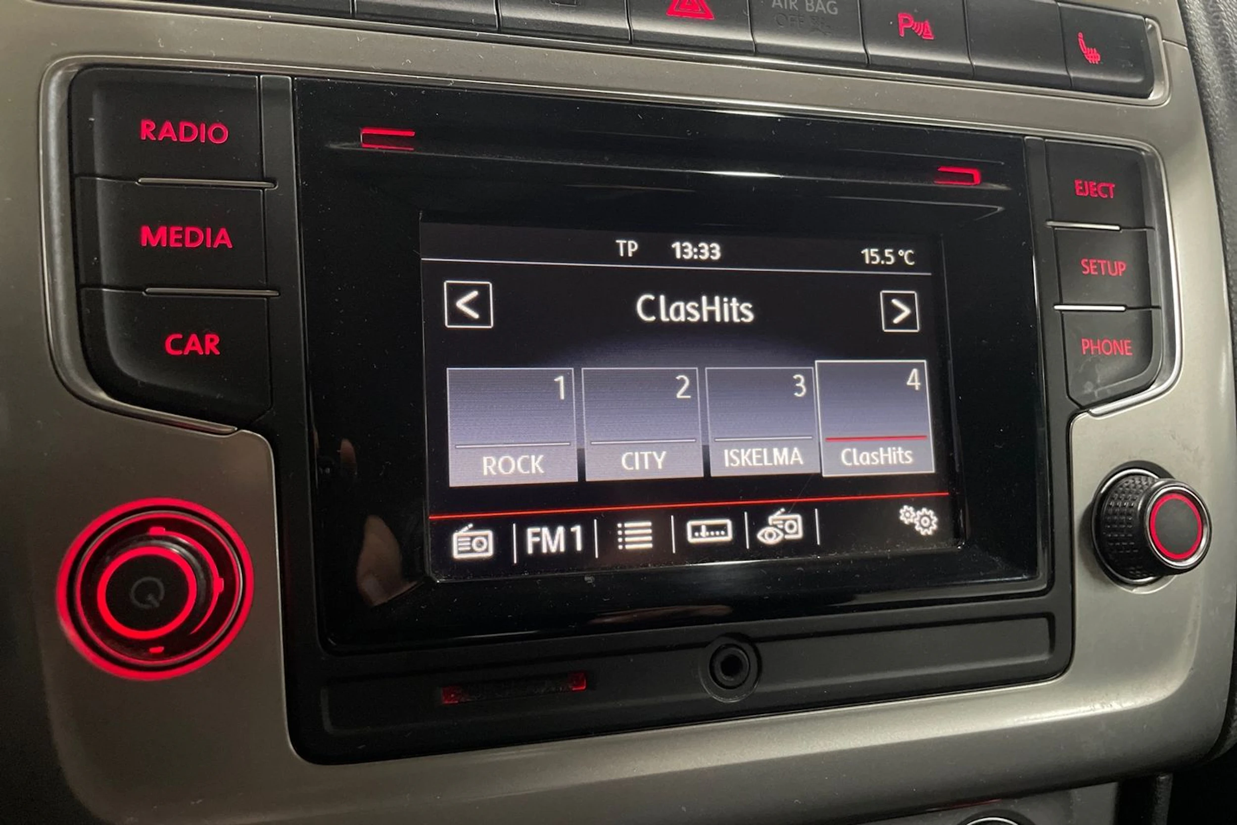 harmaa Volkswagen Polo 2014 kuva 14.