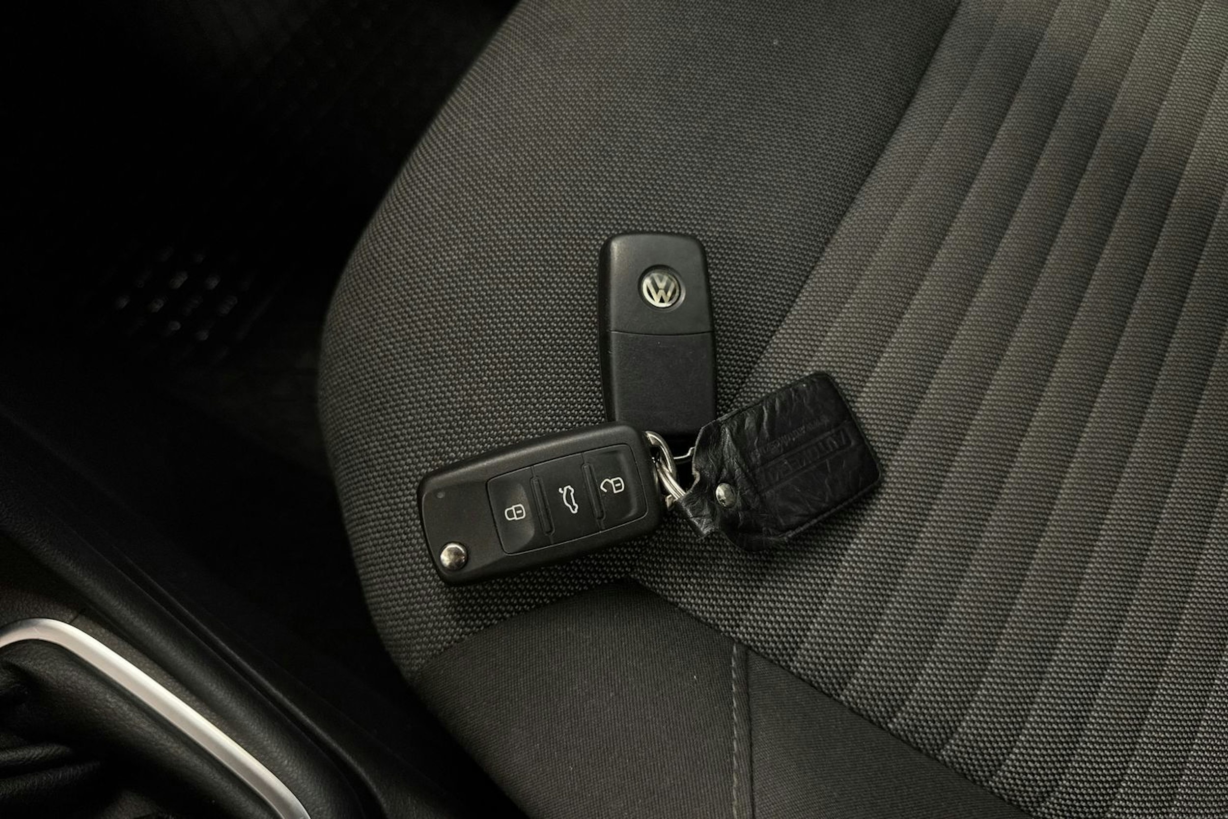 punainen Volkswagen Polo 2014 kuva 26.