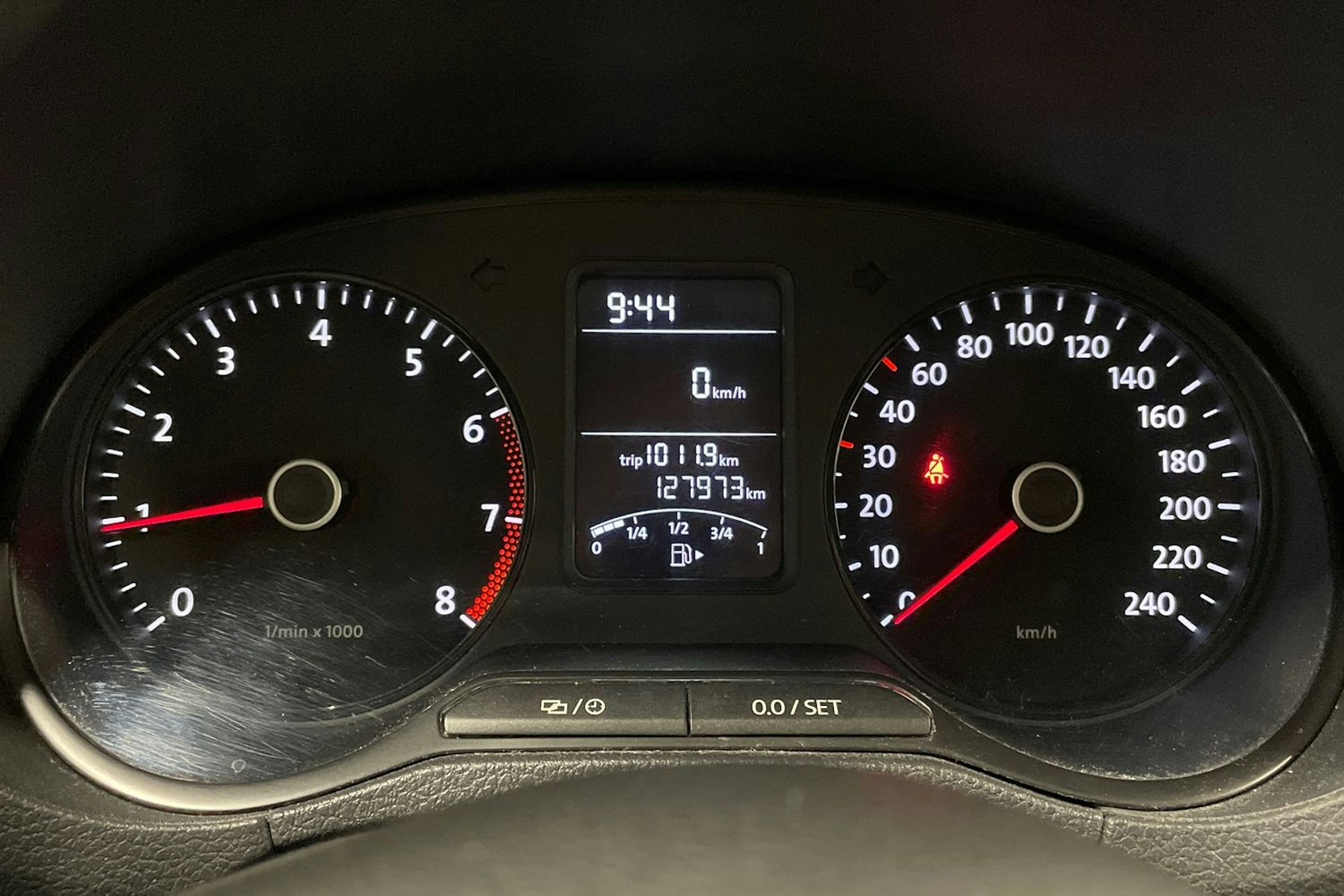 Sininen Volkswagen POLO 2014 kuva 15.